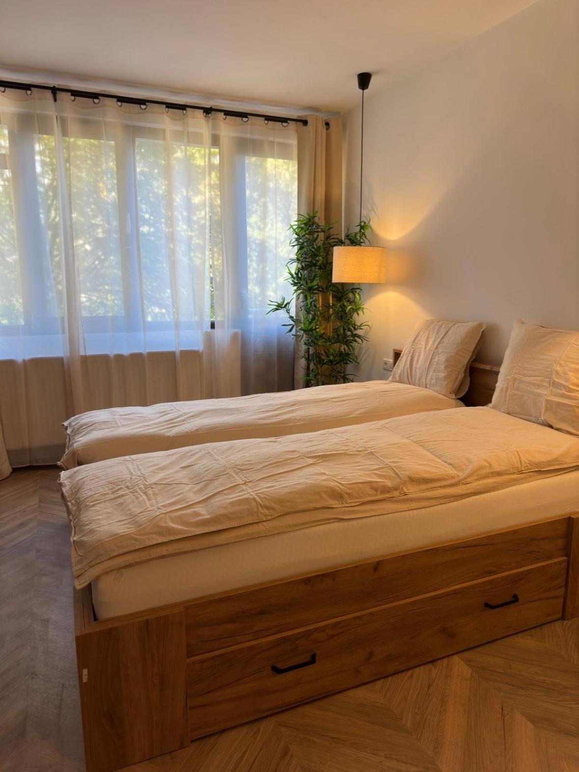 One Room Apartment- Self Check-In 24H Reșița Dış mekan fotoğraf